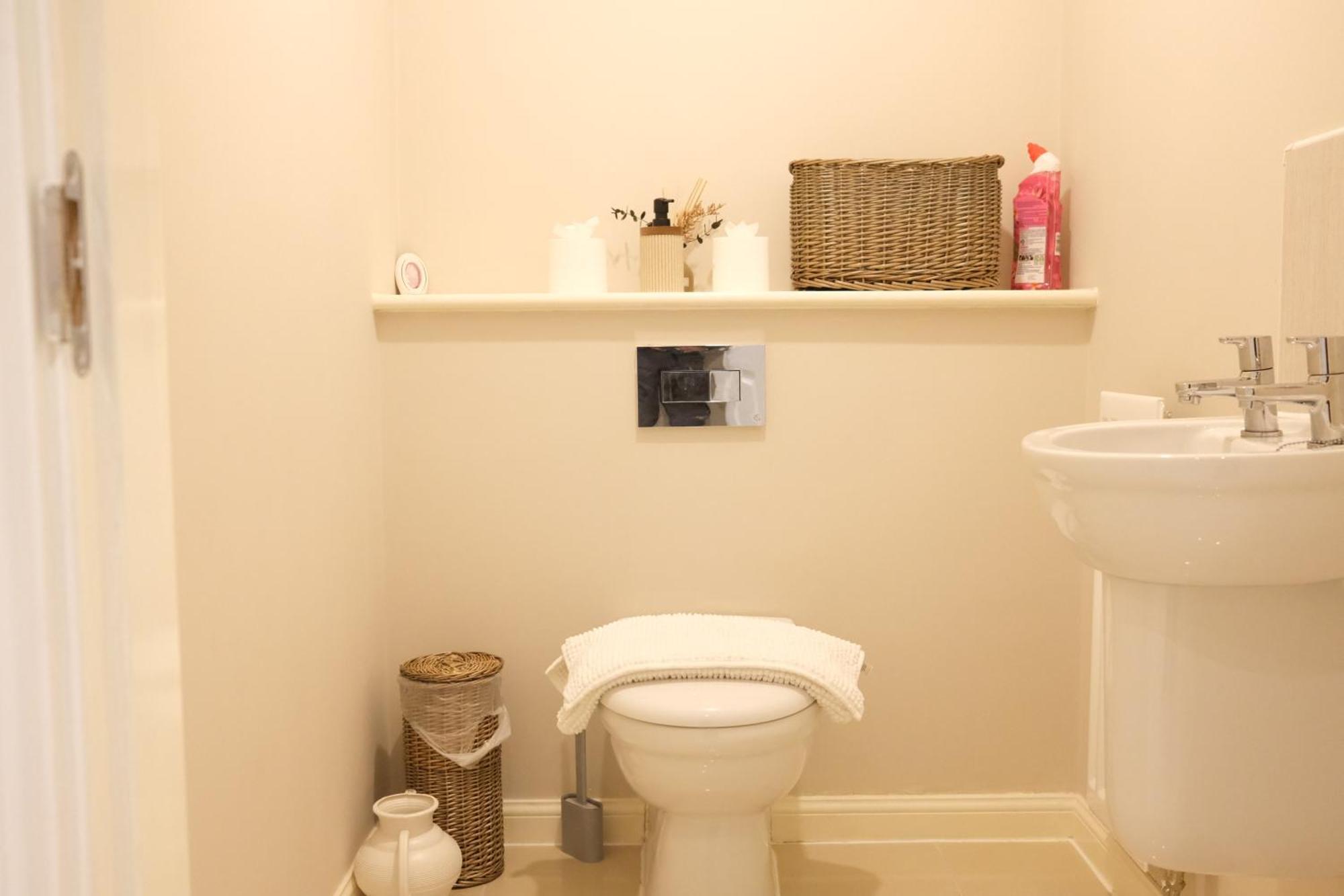 Luxury 6-Bedroom House 5 Minutes From Bicester Village Shopping Outlet Chesterton  Exterior foto
